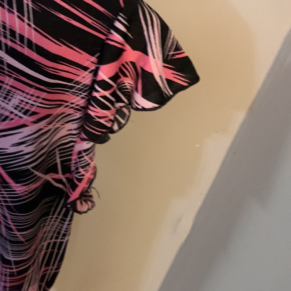 Top - Picture 3 of 4